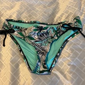 🚨 Donating Soon: EUC Mossimo bikini bottom 👙
